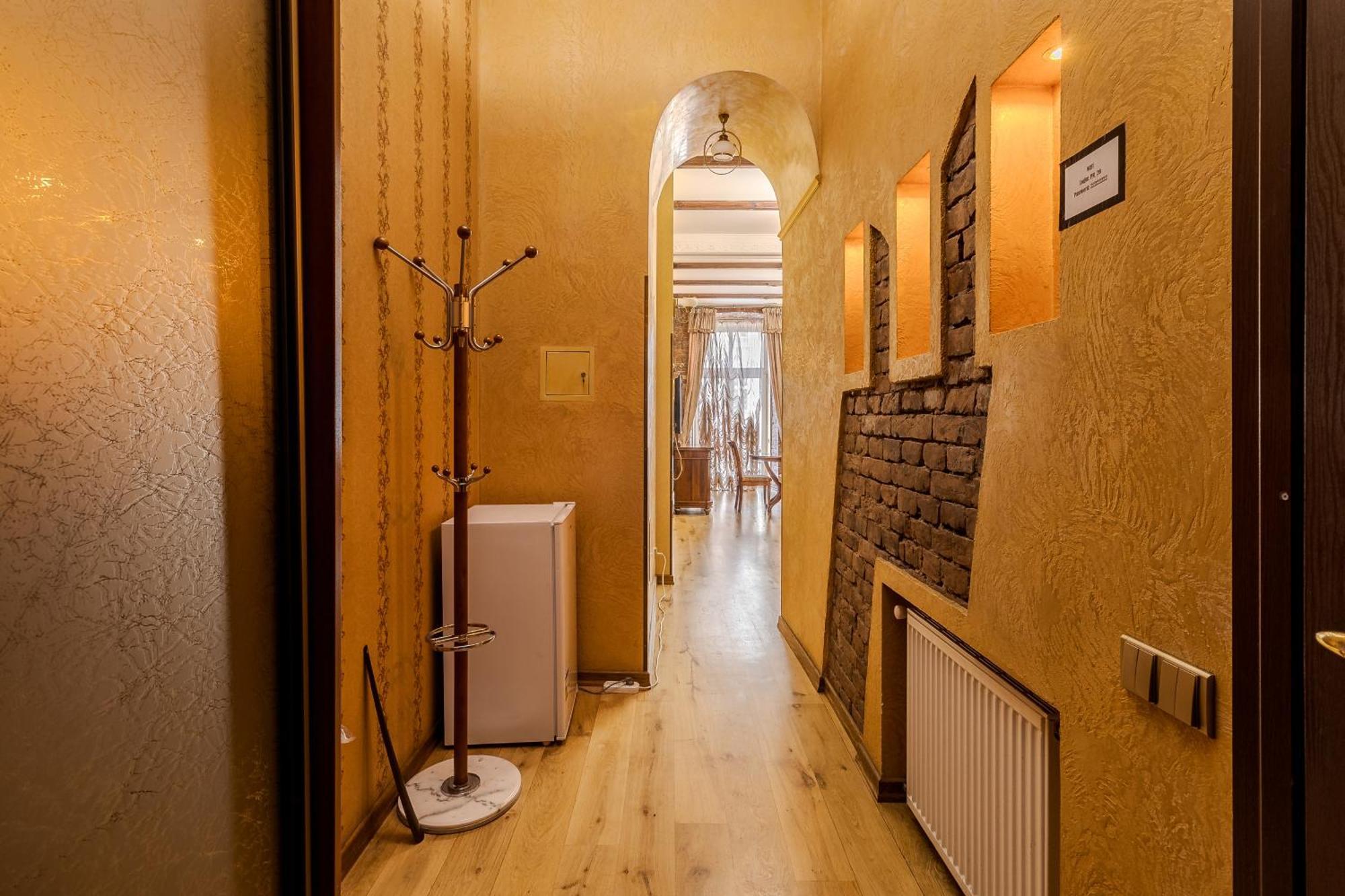 Апартаменти На Площі Ринок, 20 Lviv Exterior photo